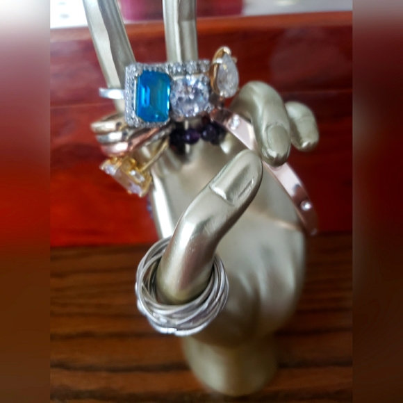 Meet your Posher, Jacqueline - Picture 1 of 1